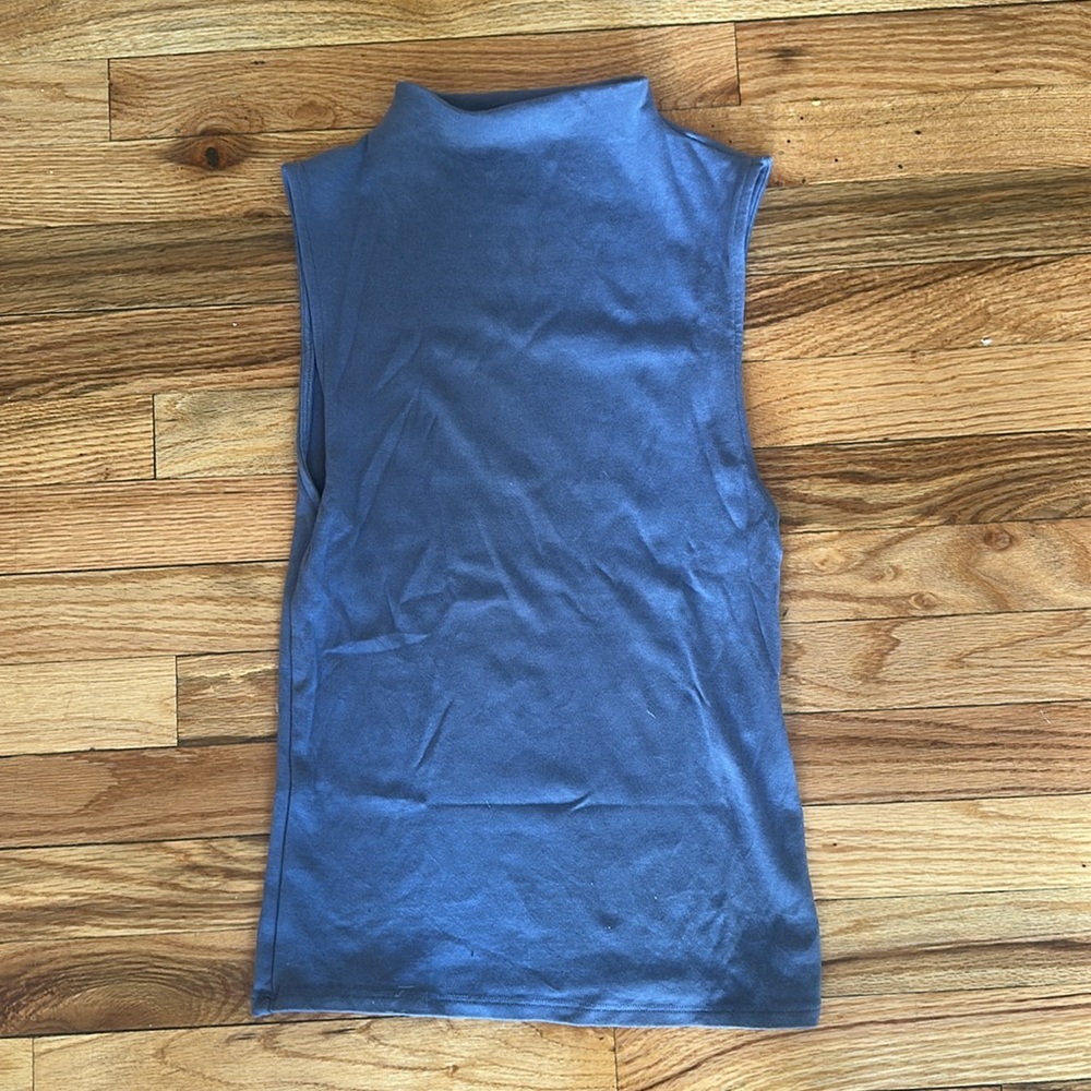 Zara mock neck blue sleeveless top - Picture 2 of 8